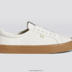 Heren Cariuma gebroken wit gom canvas 6F0Z249