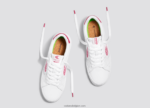 Heren Cariuma pantone viva magenta wit leer 6F0Z2477 - Afbeelding 5