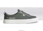 Heren Cariuma pantone waterspuwer grijs canvas 6F0Z2440