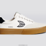 vrouwen Cariuma gebroken witte vintage gom/zwart 6F0Z24324